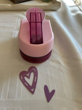 Retired Creative Memories Heart Paper Punch